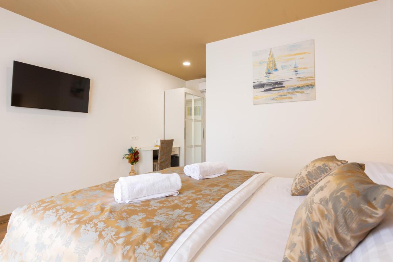 Luxury Rooms Fetivi Сплит Экстерьер фото