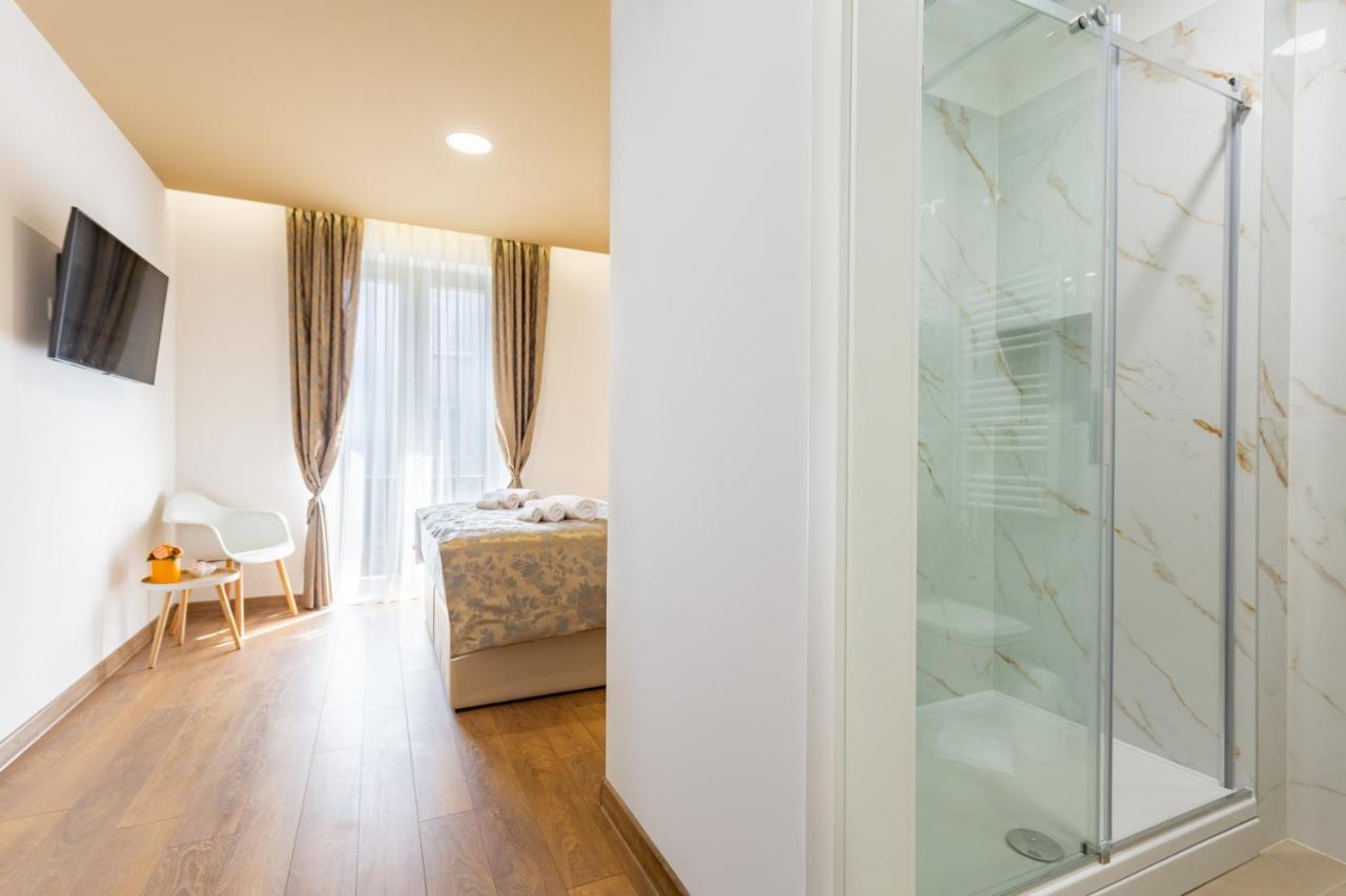 Luxury Rooms Fetivi Сплит Экстерьер фото